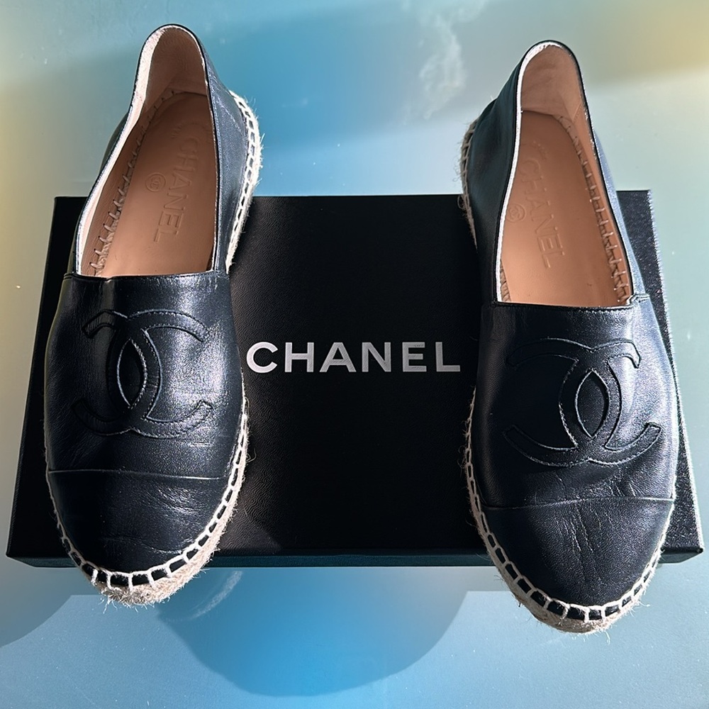Chanel espadrilles, size 36 (US 6), authentic